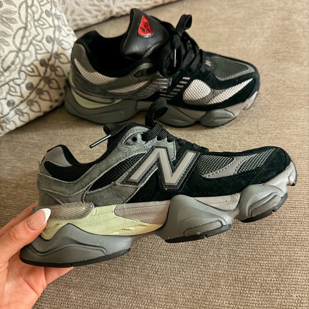 New Balance 9060 Castlerock